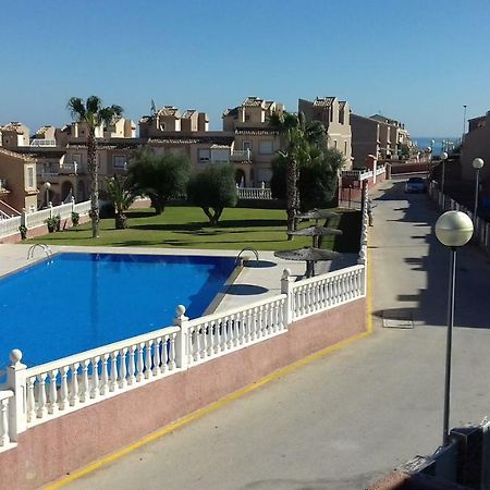 Bungalow Junto A La Piscina, Gran Alacant Санта Пола Екстериор снимка