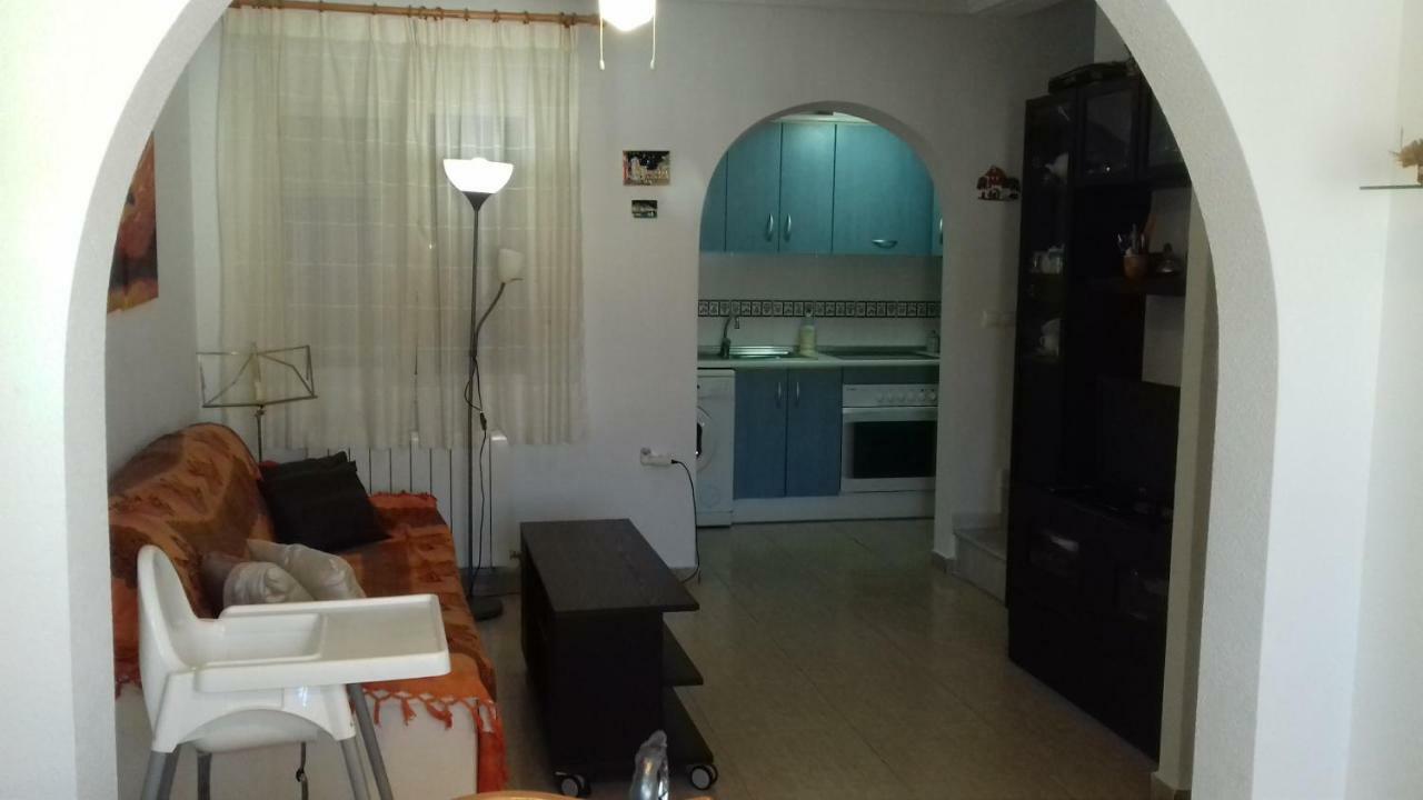 Bungalow Junto A La Piscina, Gran Alacant Санта Пола Екстериор снимка