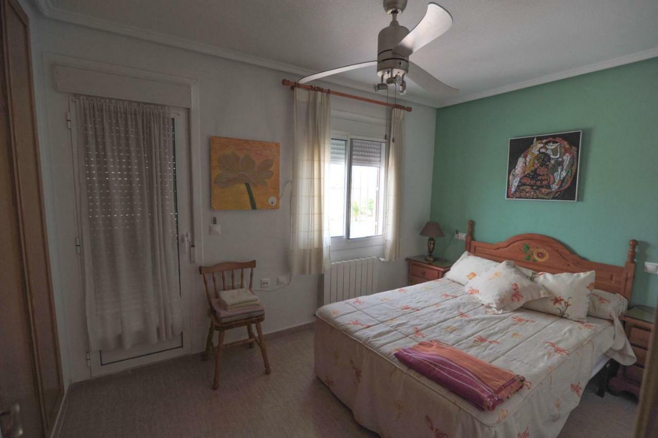 Bungalow Junto A La Piscina, Gran Alacant Санта Пола Екстериор снимка