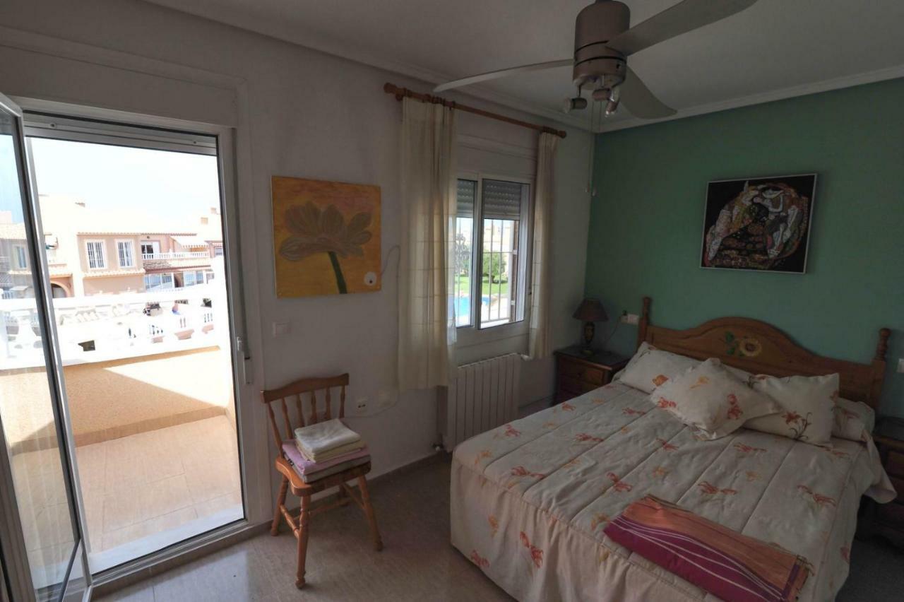 Bungalow Junto A La Piscina, Gran Alacant Санта Пола Екстериор снимка
